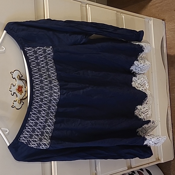 Love & Legend Wide Neck Top - Picture 4 of 4